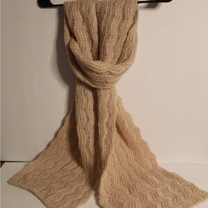 Le Chateau pink Knit Scarf